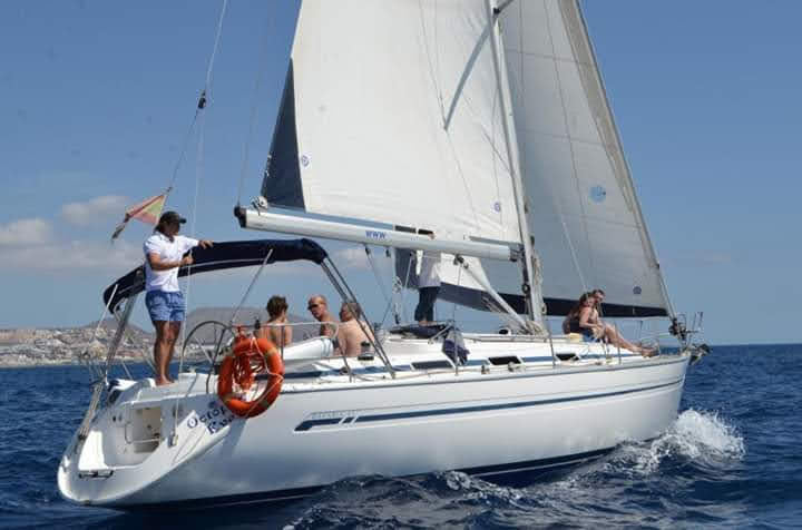 Sailing boat