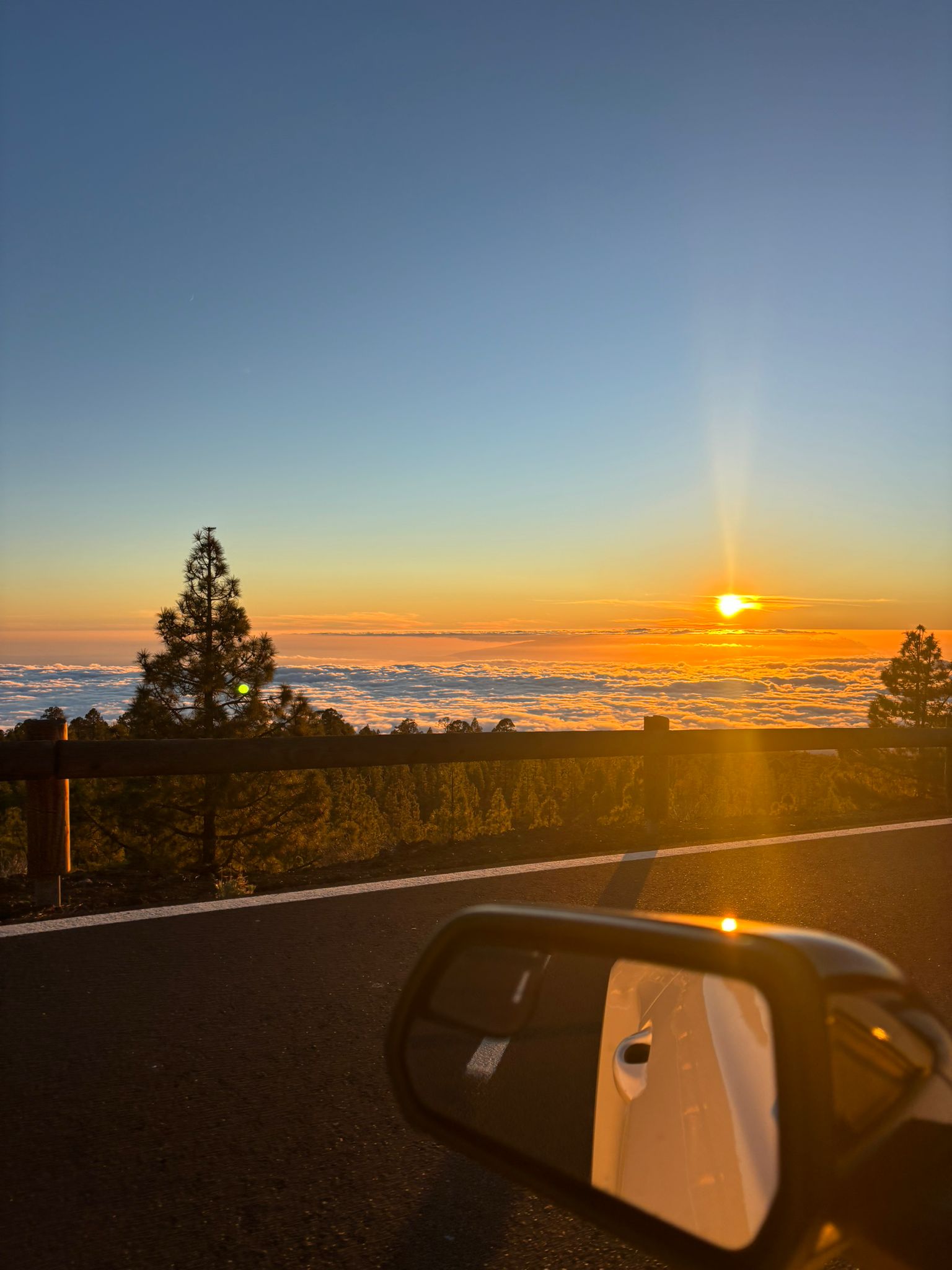 Sunset Mustang Teide Tour