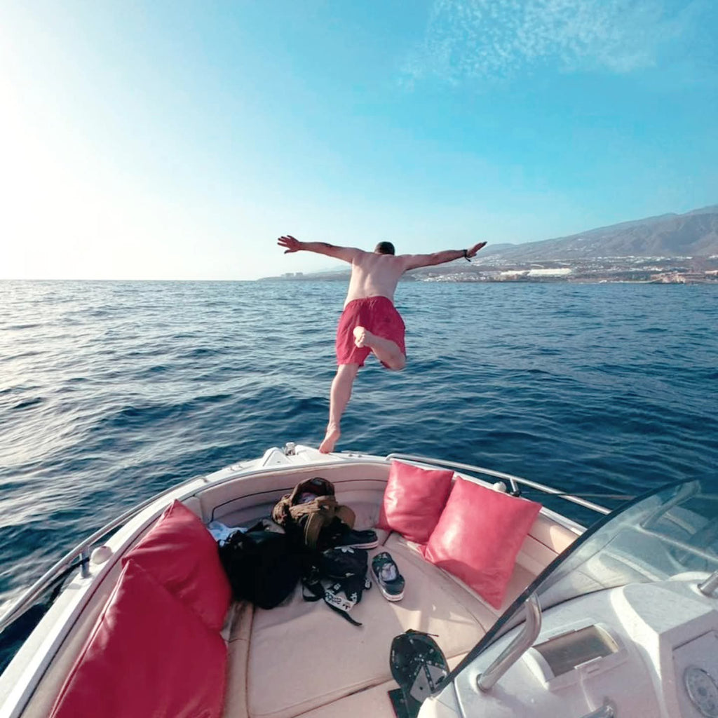 Rent a boat no licence