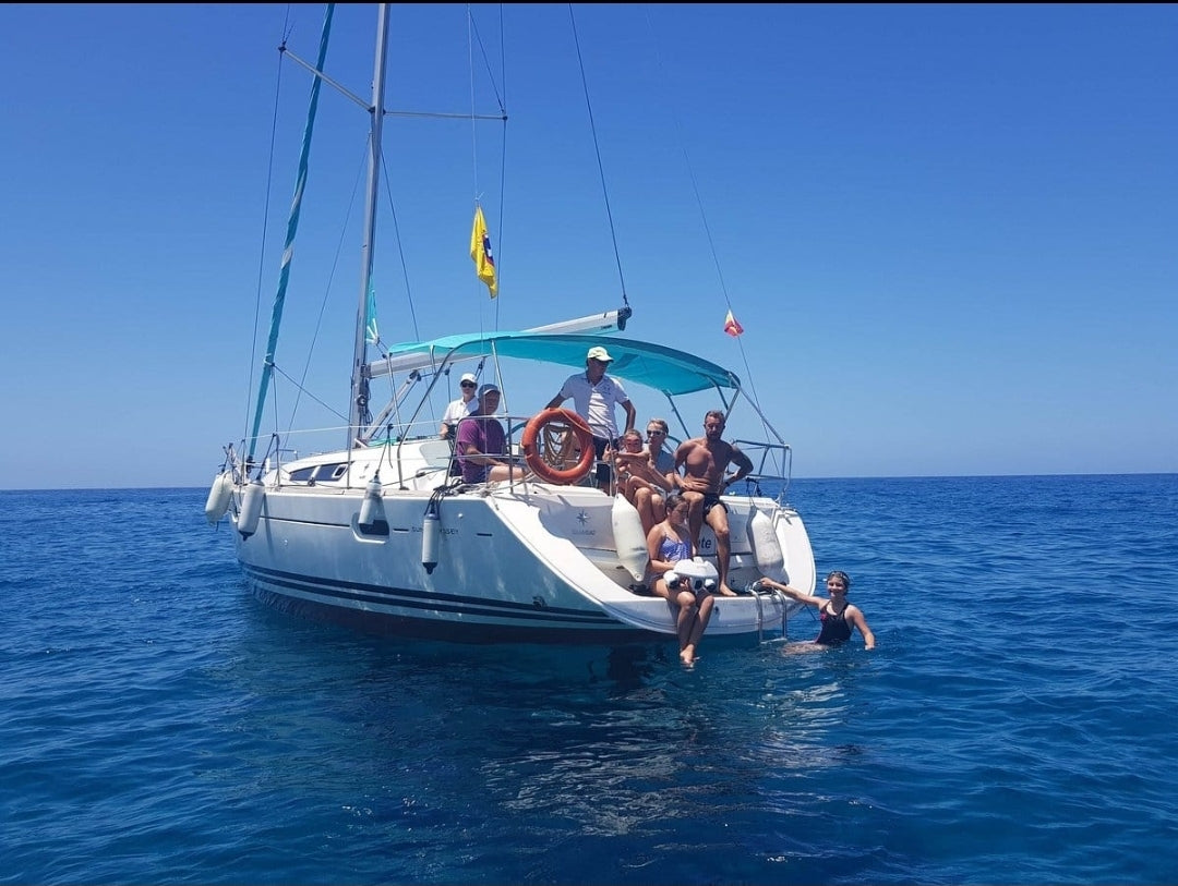 Sailing boat 3 hours